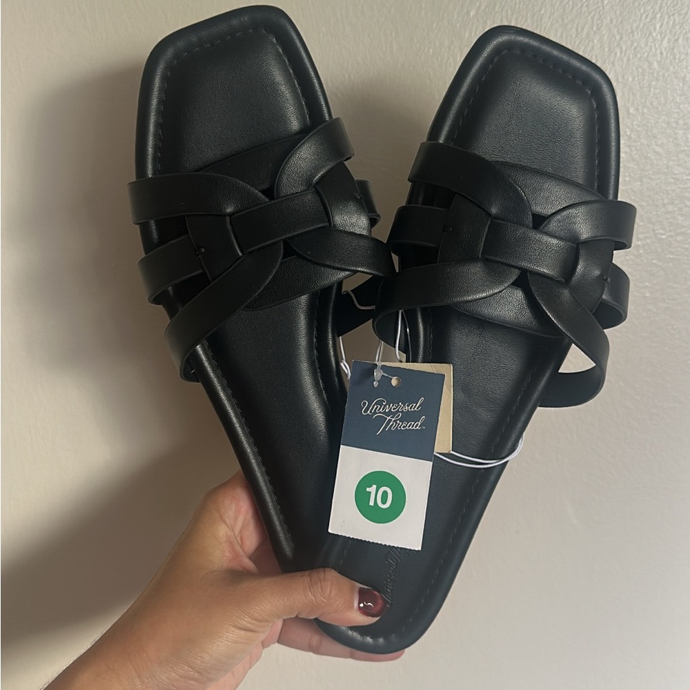 NEW Universal Thread Black Women's Sandals Memory foam
